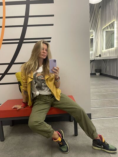  ,   nna, 39 ,   c 