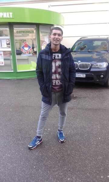  ,   Zafar, 32 ,   