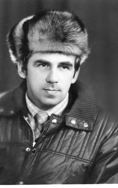  ,   Leonid, 76 ,   ,   , c 