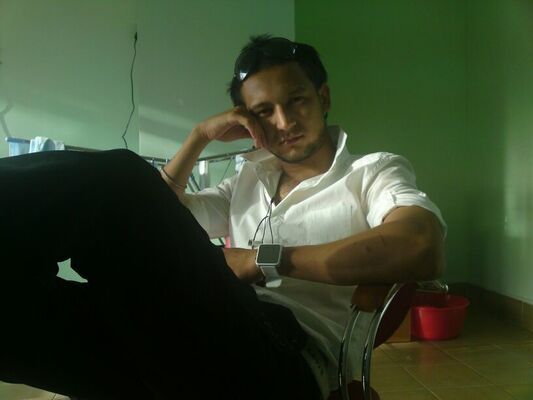  ,   Djonni, 39 ,   ,   , c 