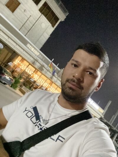  ,   Shoxrux, 27 ,   ,   