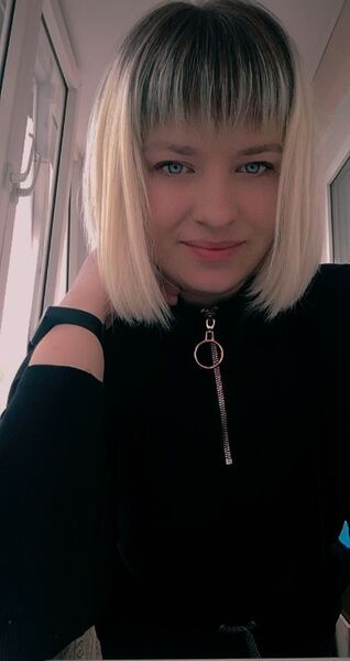  ,   Valentina, 28 ,   