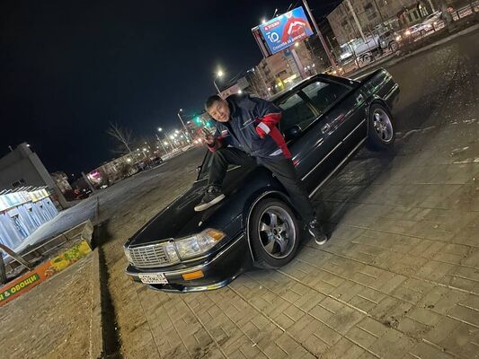 ,   Vladimir, 35 ,   ,   
