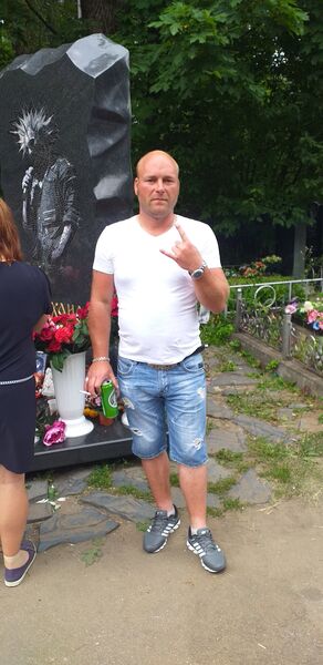  ,   Evgen, 41 ,   ,   , c 