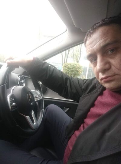  ,   Anton, 48 ,   ,   