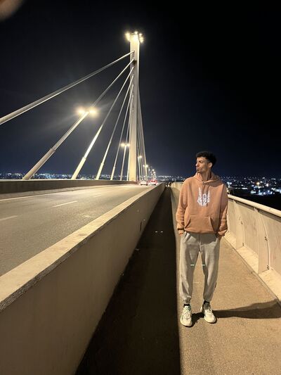  ,   , 28 ,   ,   