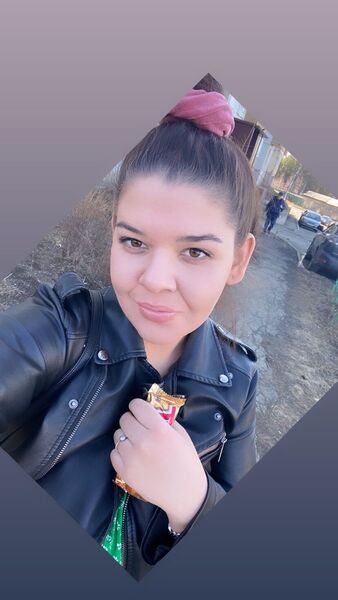   ,   Emi, 27 ,   ,   