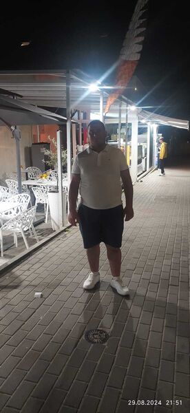  ,   Levan, 26 ,   ,   