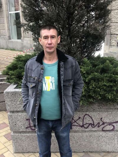  --,   , 44 ,   c 