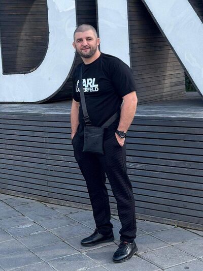  ,   Jose, 36 ,   ,   , c 