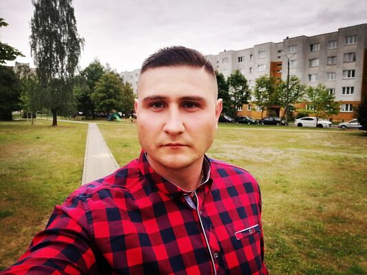  Gobelins,   DZMITRY, 35 ,   ,   