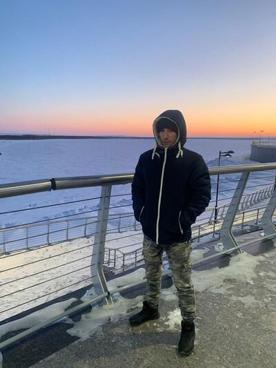  --,   Ivan, 26 ,   ,   