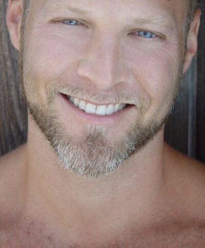  ,   Alex, 41 ,   ,   