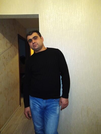  ,   Ali, 35 ,   ,   