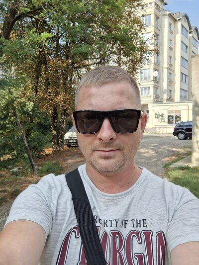  -,   Vitalik, 35 ,   ,   , c , 