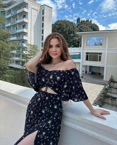  ,   Azalea, 38 ,   c 