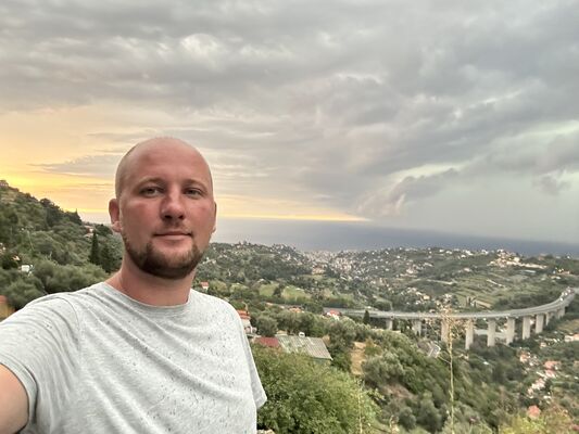  ,   Borys, 35 ,   ,   , c 