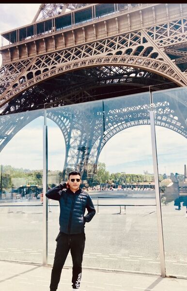  ,   Antony, 42 ,  