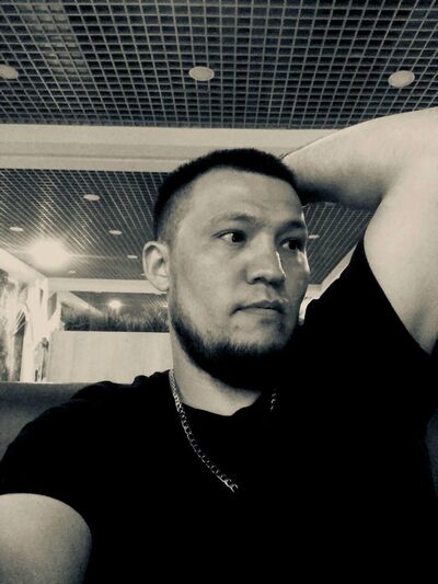   ,   Jahongir, 32 ,   ,   