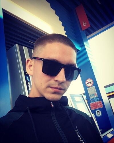  ,   Andrei, 26 ,   ,   , c , 