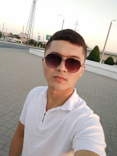  ,   SattoroV, 31 ,     , c 