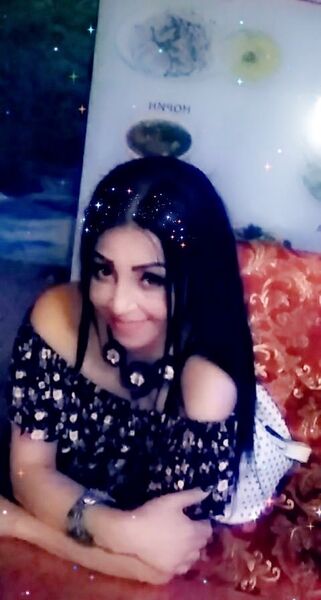  ,   Nilufar, 43 ,  