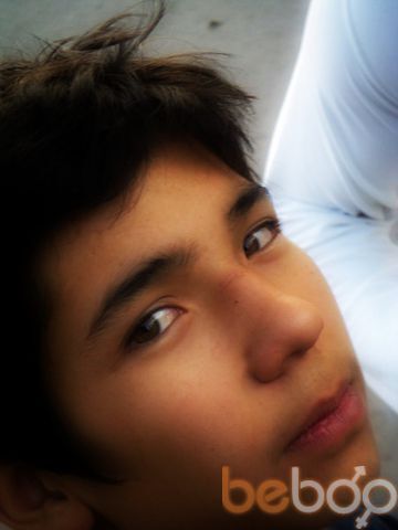  ,   Adil, 32 ,  