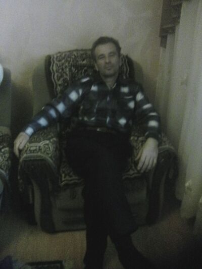  ,   Petr, 54 ,     , c 