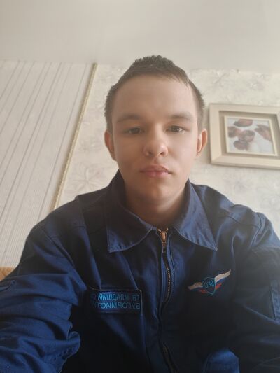  ,   Anatoliy, 22 ,   ,   , c , 