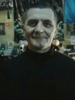  ,   Leonid, 54 ,   
