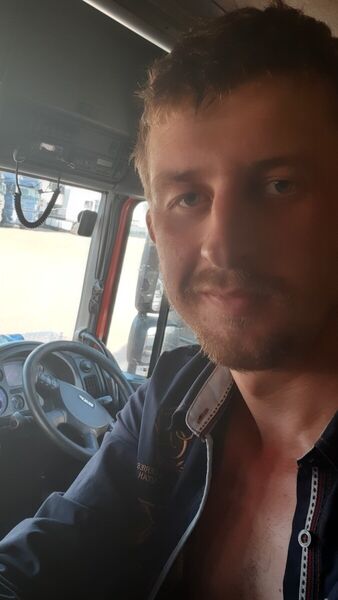  ,   EDUARD, 32 ,   ,   , c 
