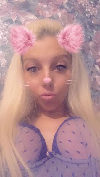  ,   Dominatrix, 38 ,     , c 