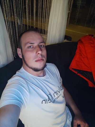 ,   Ivan, 27 ,   ,   