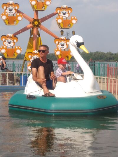  ,   Denis, 35 ,   ,   , c , 
