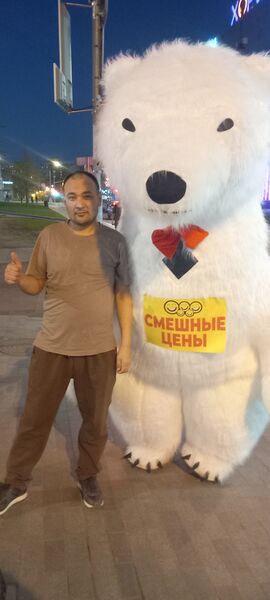  ,   Isroiljon, 37 ,   ,   