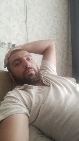  ,   Narek, 38 ,   ,   