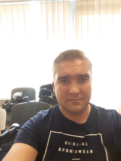  ,   Martins, 40 ,     , c , 