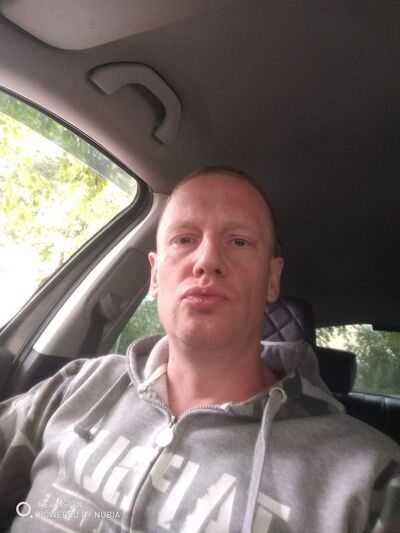  ,   Artem, 40 ,   ,   