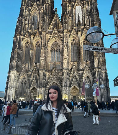  Frankfurt am Main,   Alina, 24 ,   ,   