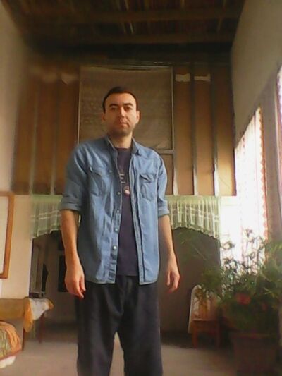  ,   Don karlione, 37 ,   