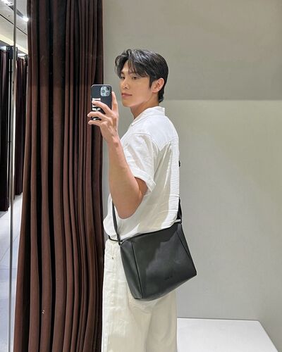  ,   Kim woo, 36 ,     , c , 