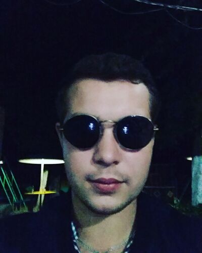  ,   Andriy, 27 ,   , 