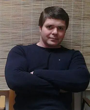  Esslingen,   Sergej, 44 ,     , c , 