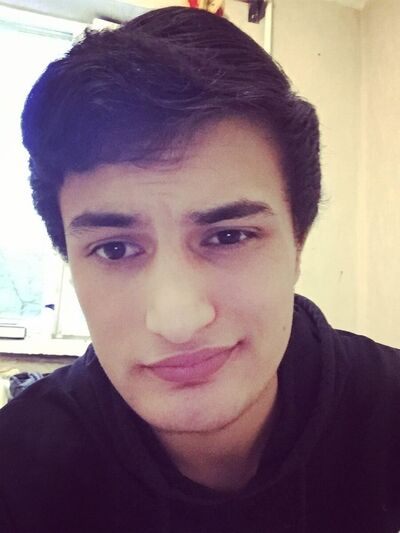  ,   Djoni, 24 ,   ,   , c 