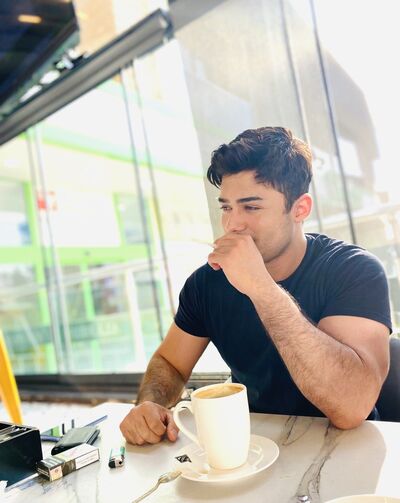  Cesme,   Mehmet, 34 ,   ,   