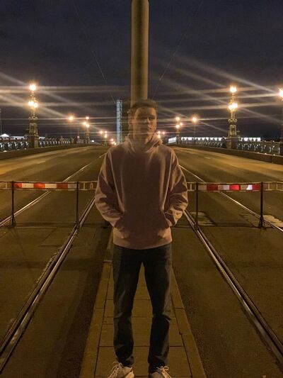  -,   , 21 ,   ,   