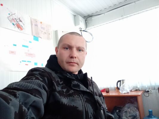  --,   Denis, 34 ,  