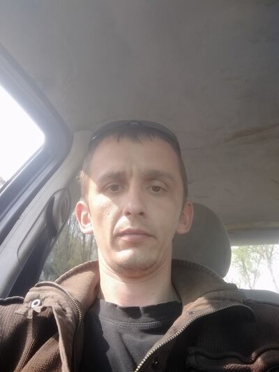  ,   Anthony, 39 ,   