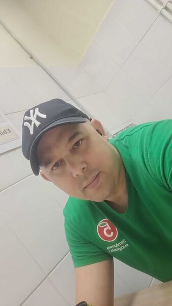  ,   Alejandro, 36 ,   ,   