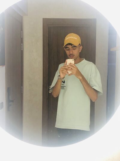  ,   Mehdi, 23 ,   ,   